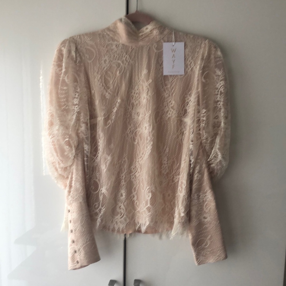 NWT Wayf Lace Blouse. Medium.